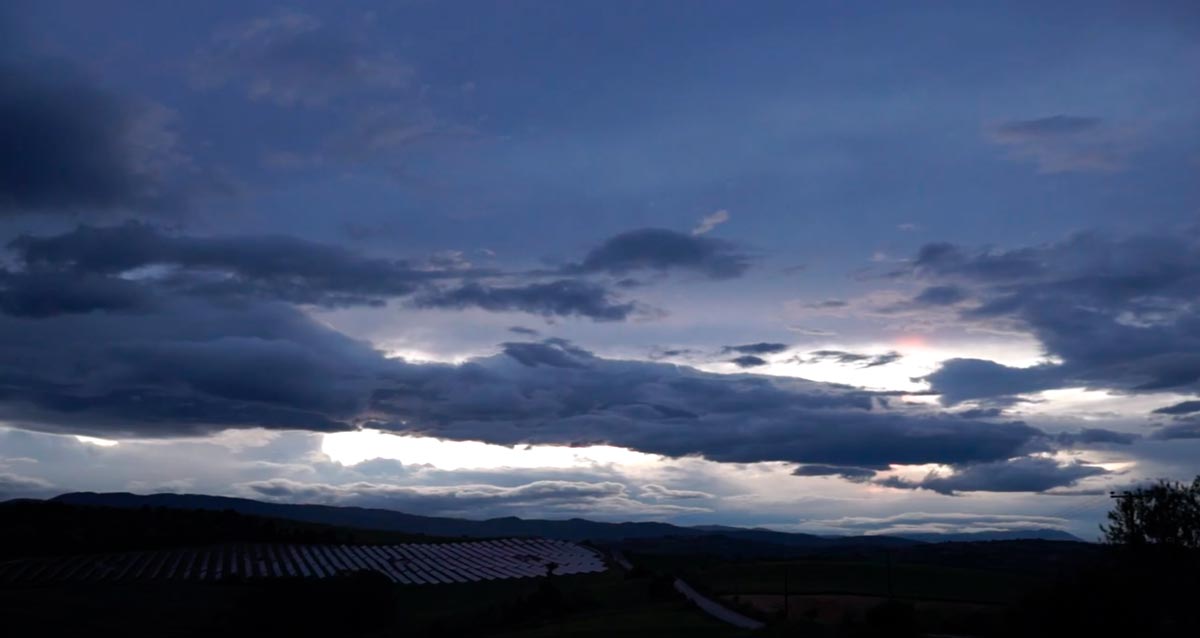 A time-lapse at dusk, cloudy and beautiful